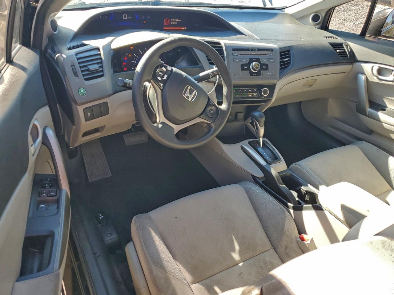 2012 HONDA CIVIC LX photo 22