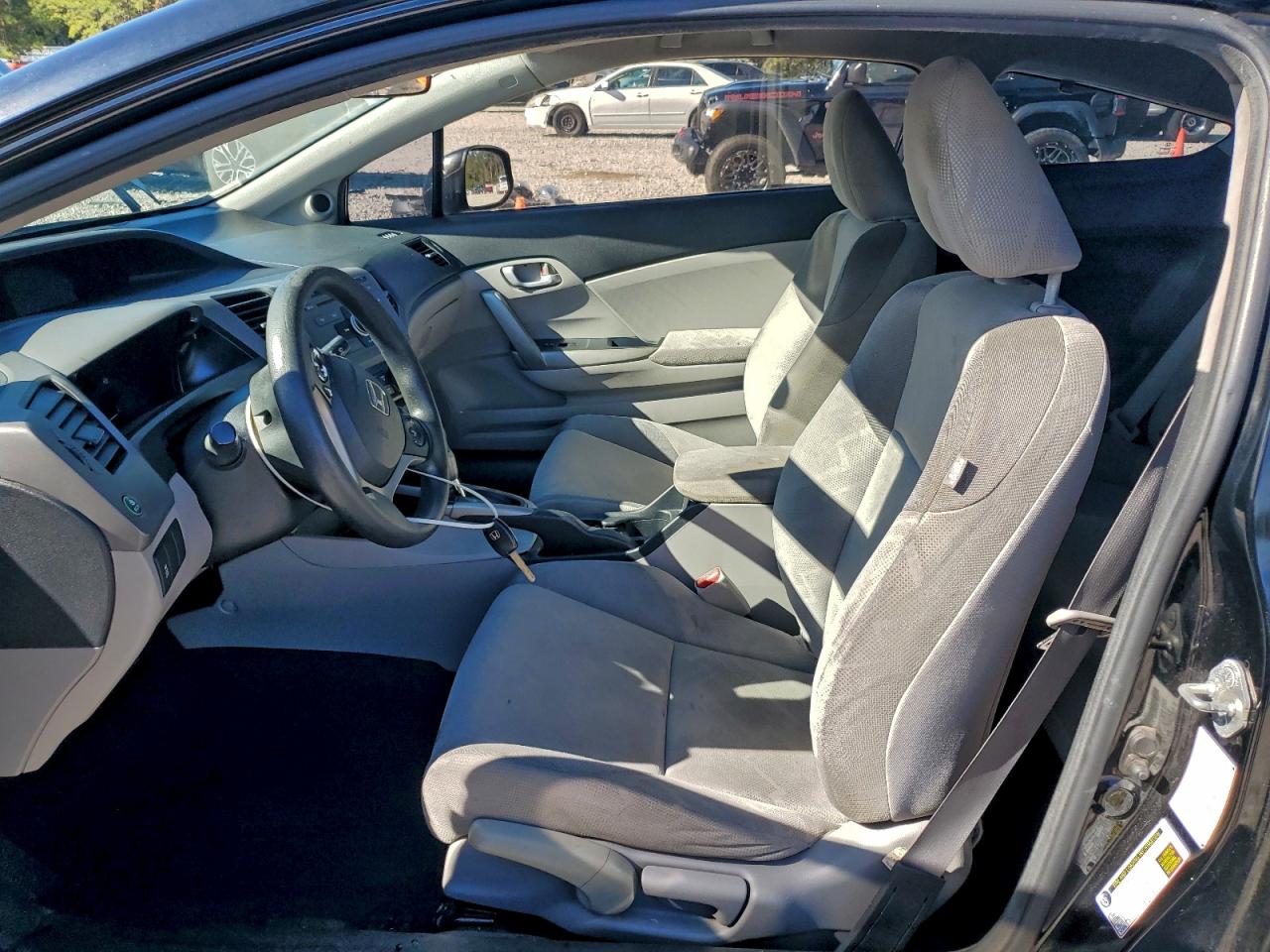 2012 HONDA CIVIC LX photo 19