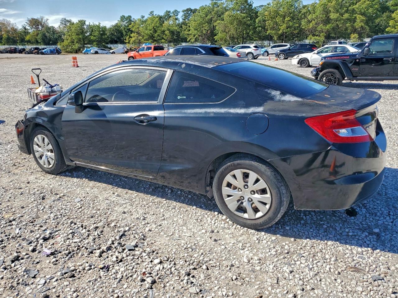 2012 HONDA CIVIC LX photo 4