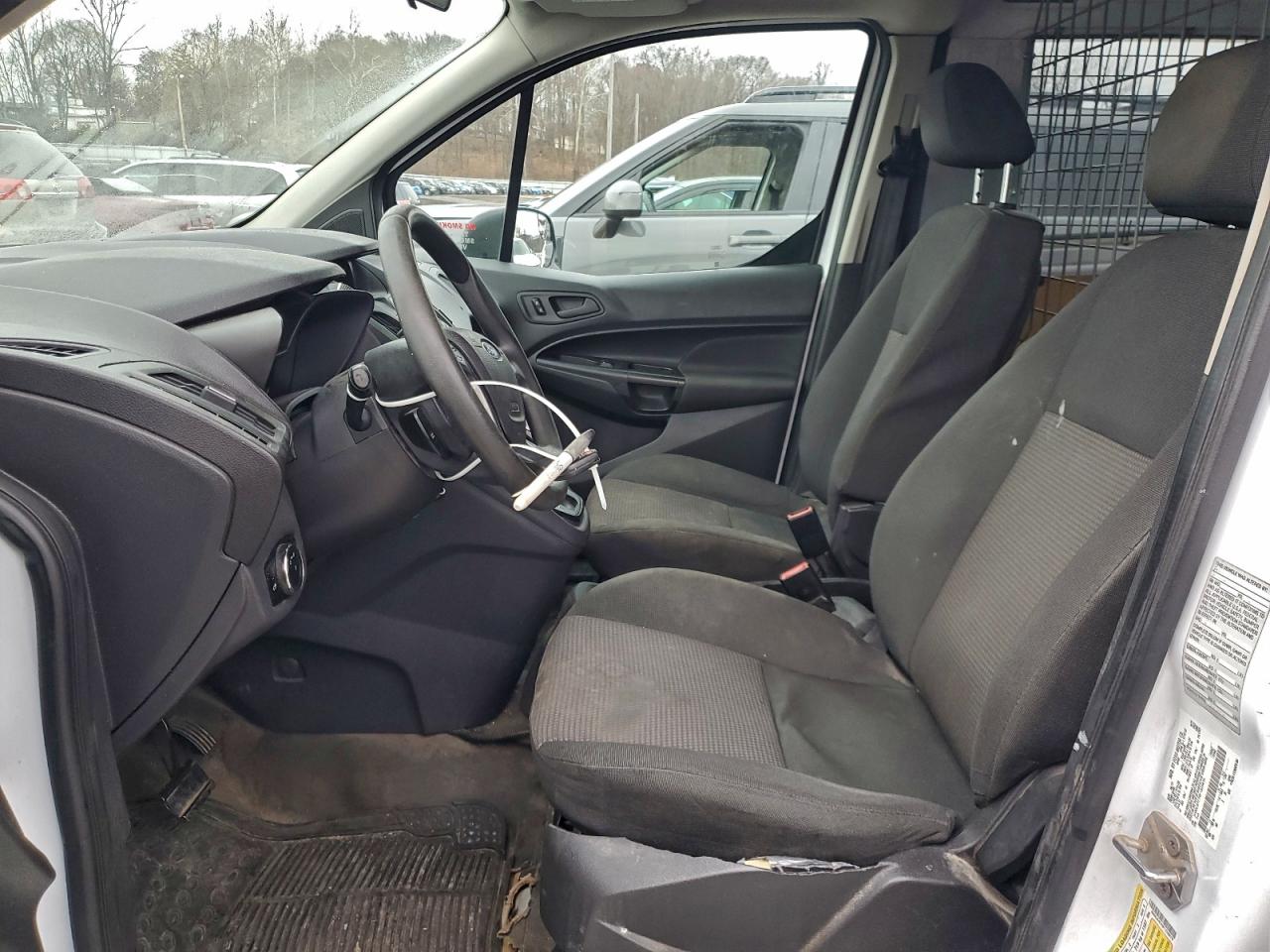 2015 FORD TRANSIT CONNECT XL photo 13