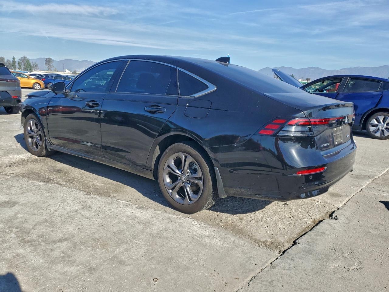 2024 HONDA ACCORD HYBRID EXL photo 2