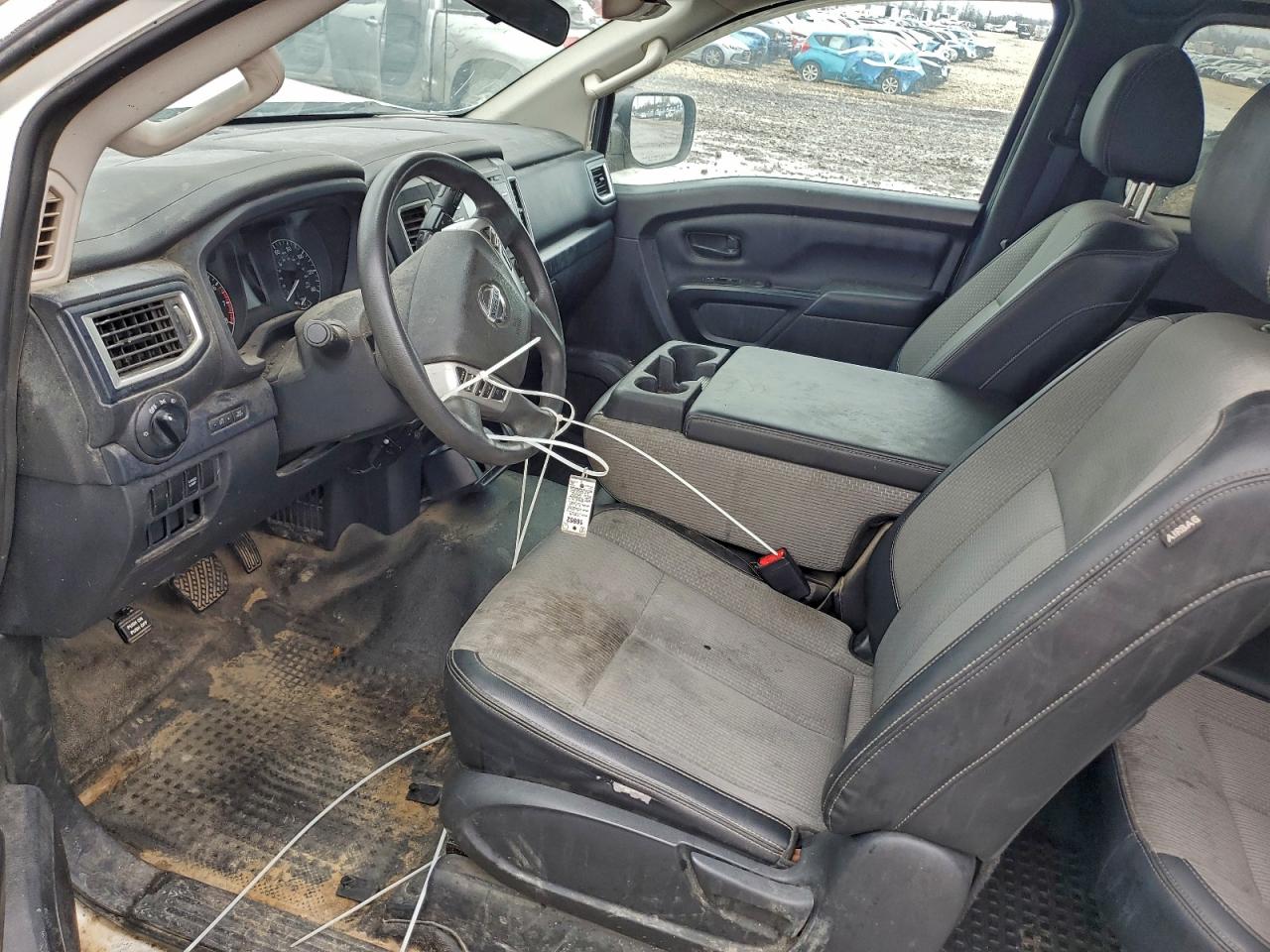 2018 NISSAN TITAN XD S photo 7