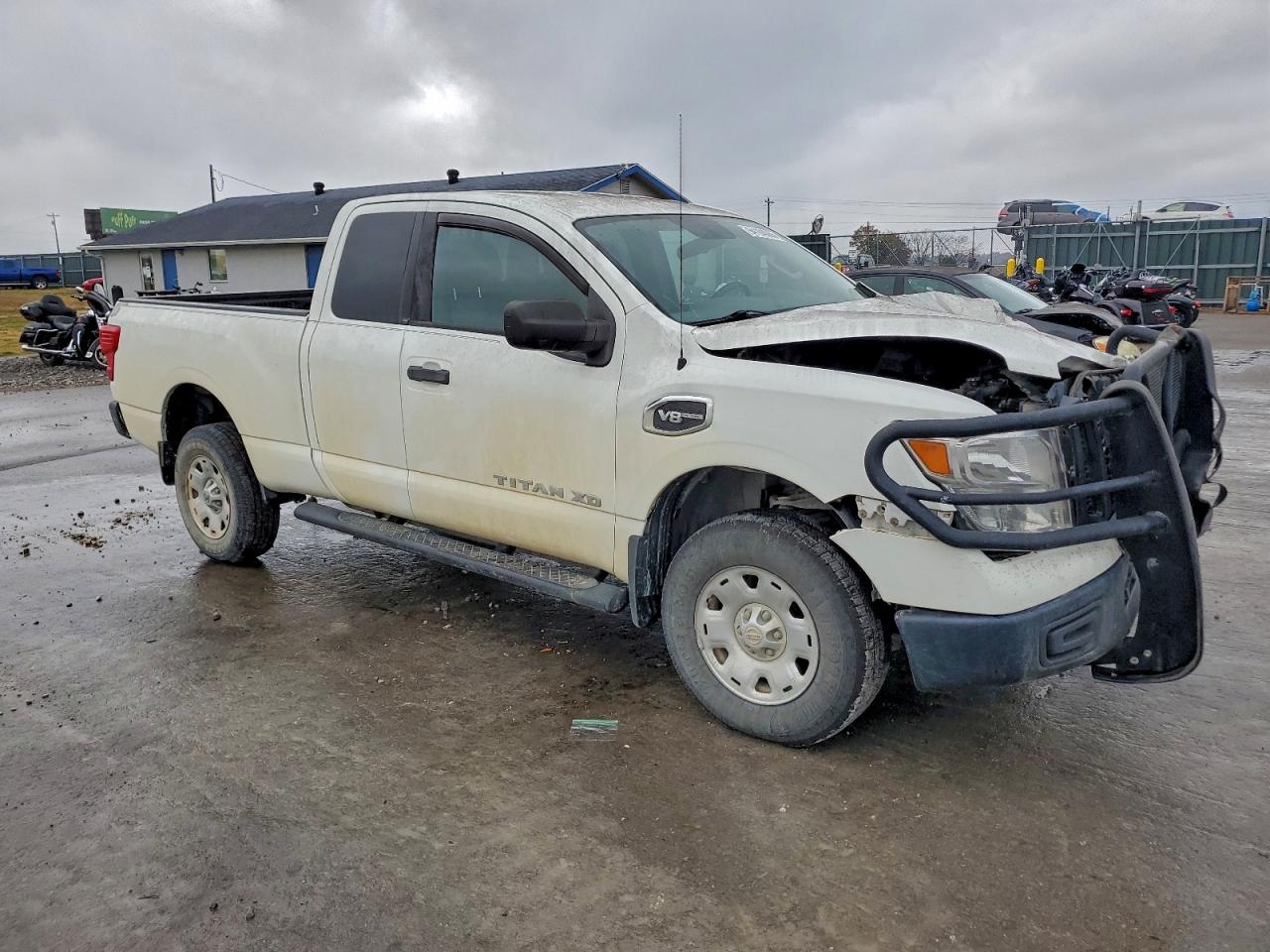 2018 NISSAN TITAN XD S photo 4