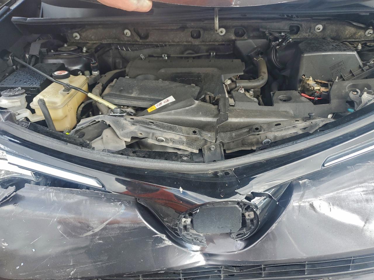 2017 TOYOTA RAV4 LE photo 11