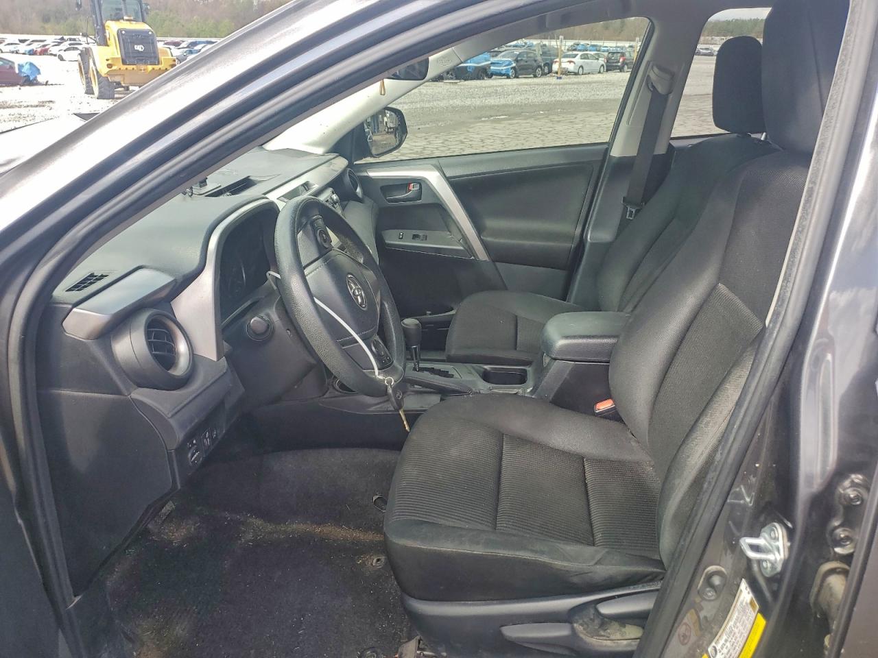 2017 TOYOTA RAV4 LE photo 7