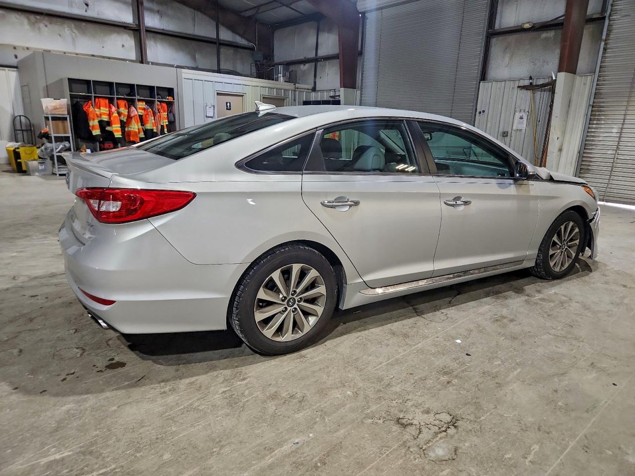 2016 HYUNDAI SONATA SPORT photo 5