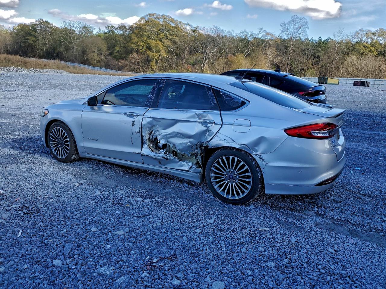 2017 FORD FUSION TITANIUM HEV photo 2