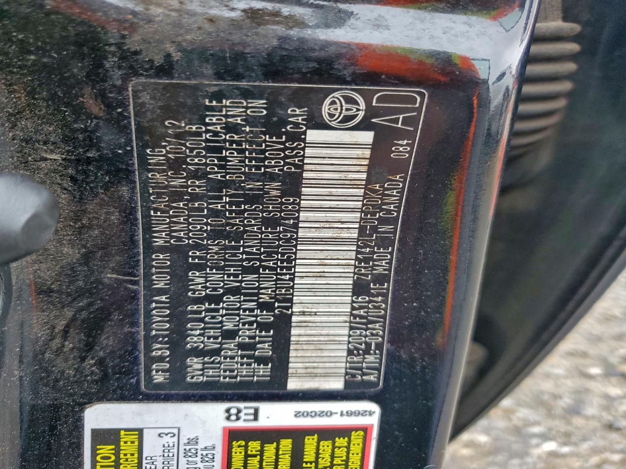 2013 TOYOTA COROLLA BASE photo 25