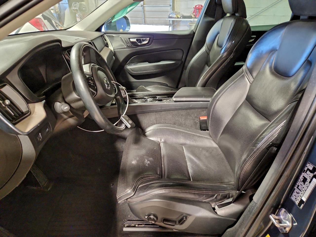 2021 VOLVO XC60 T5 INSCRIPTION photo 13
