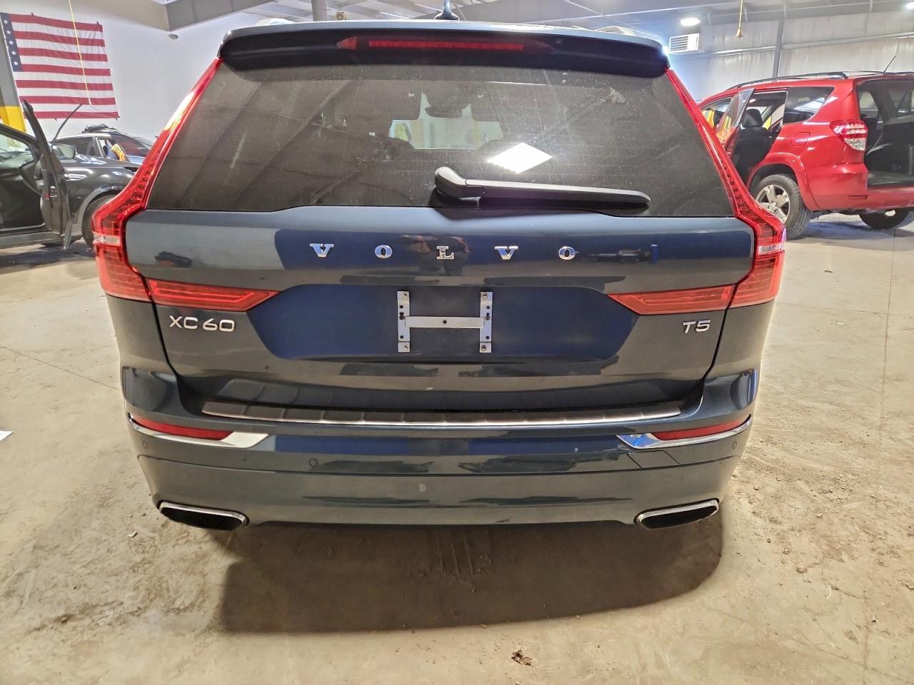 2021 VOLVO XC60 T5 INSCRIPTION photo 11