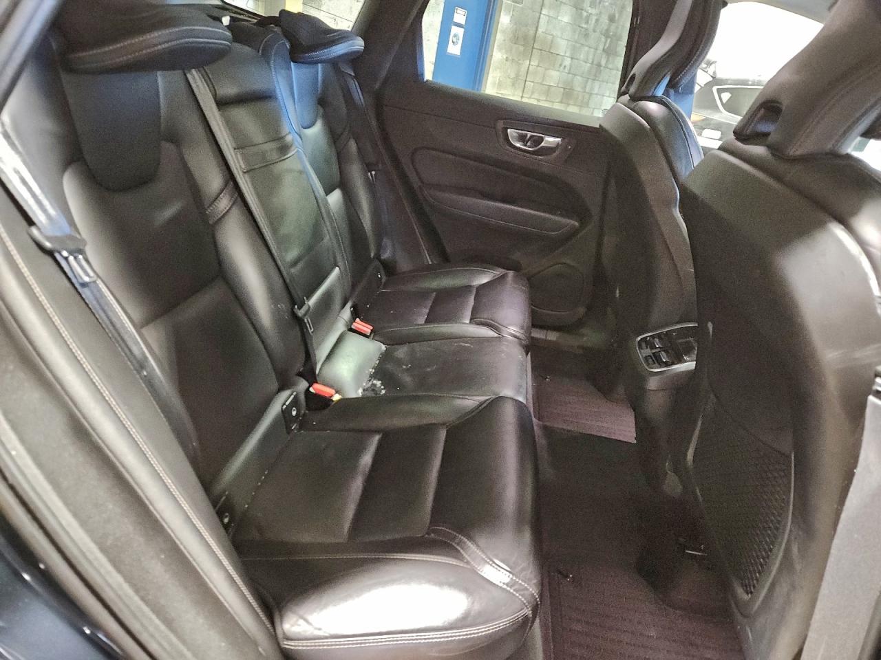 2021 VOLVO XC60 T5 INSCRIPTION photo 21