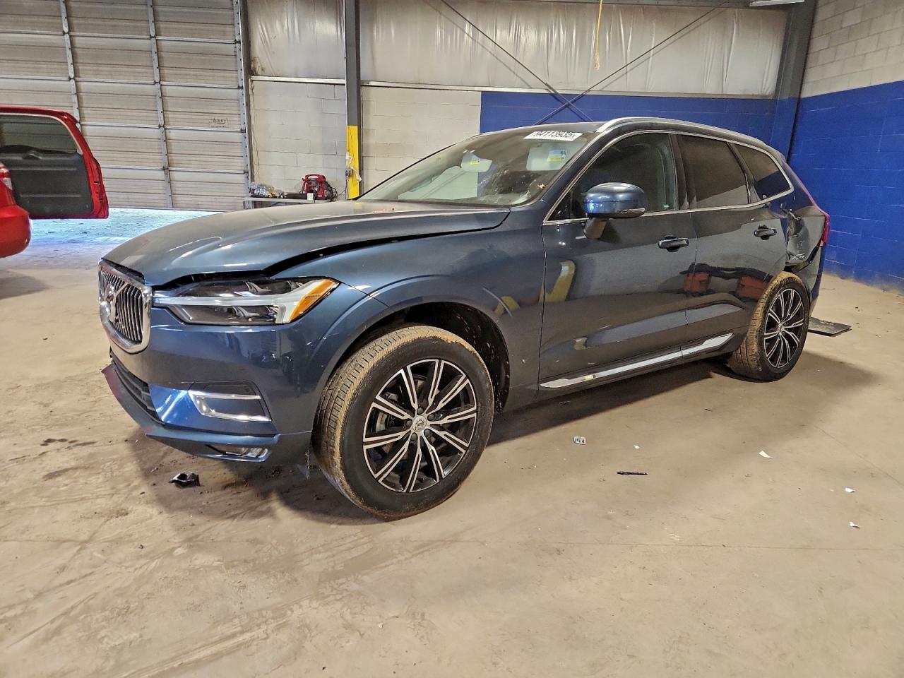 2021 VOLVO XC60