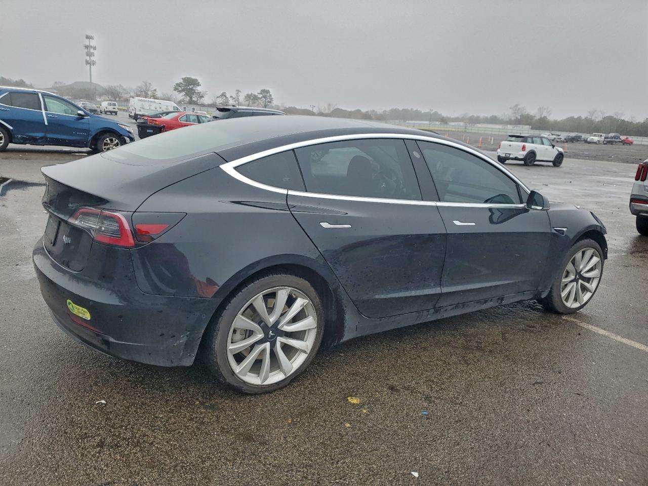 2020 TESLA MODEL 3 photo 3
