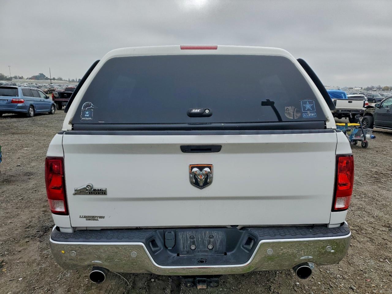 2019 RAM 1500 CLASSIC SLT photo 6