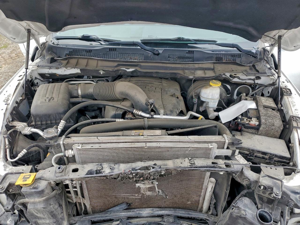 2019 RAM 1500 CLASSIC SLT photo 11