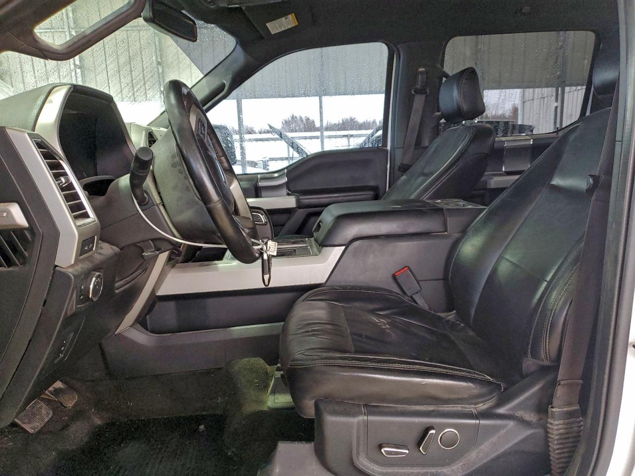 2015 FORD F150 SUPERCREW photo 19