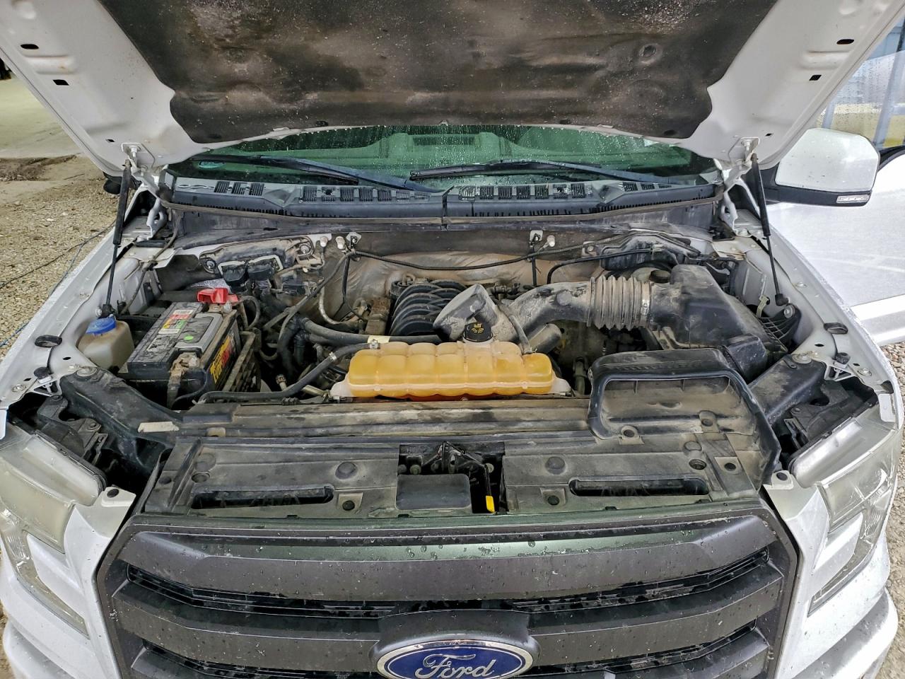 2015 FORD F150 SUPERCREW photo 31