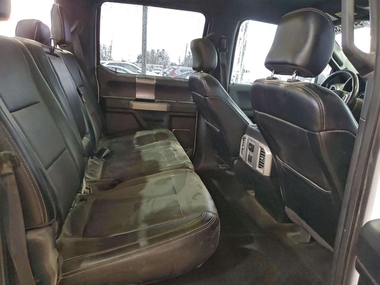 2015 FORD F150 SUPERCREW photo 28