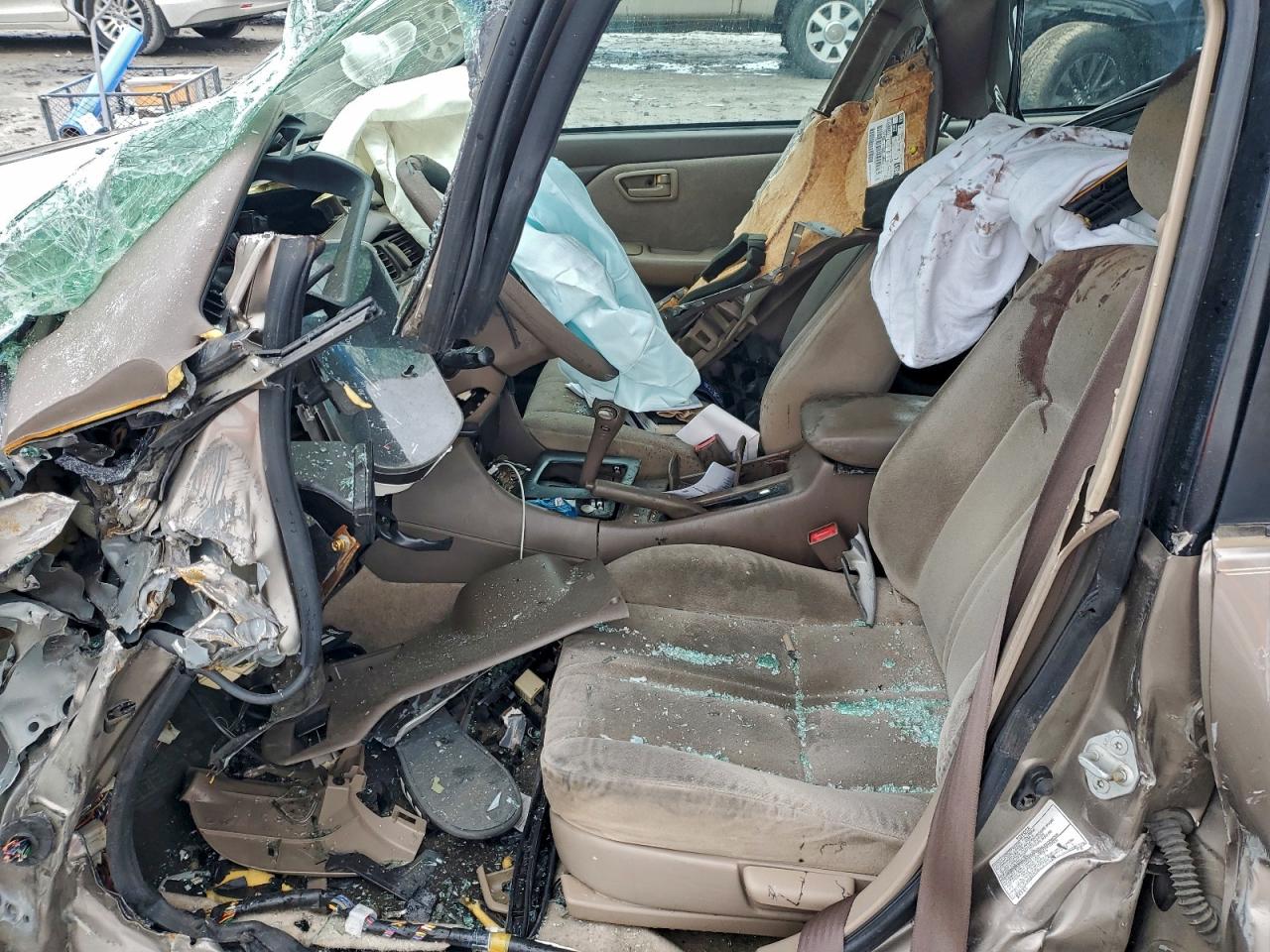 1999 TOYOTA CAMRY CE photo 7