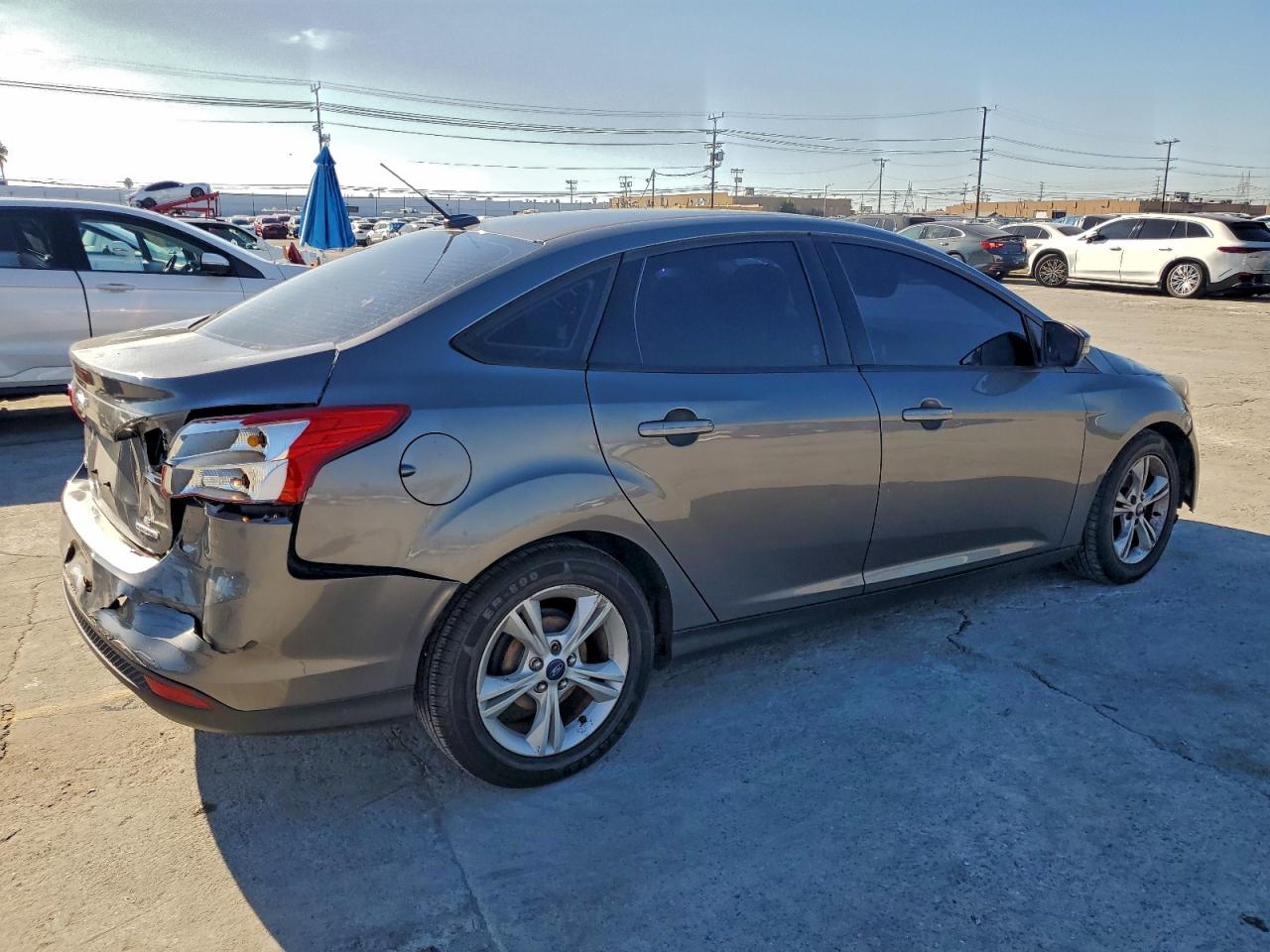2014 FORD FOCUS SE photo 7