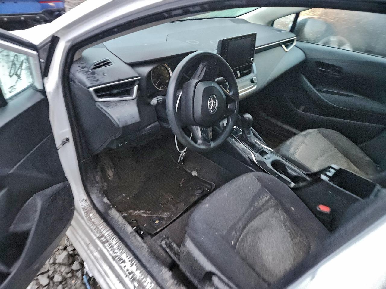 2022 TOYOTA COROLLA LE photo 15