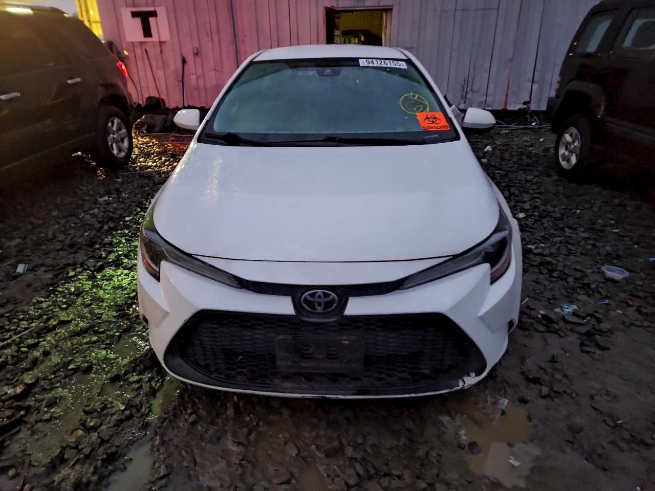 2022 TOYOTA COROLLA LE photo 9