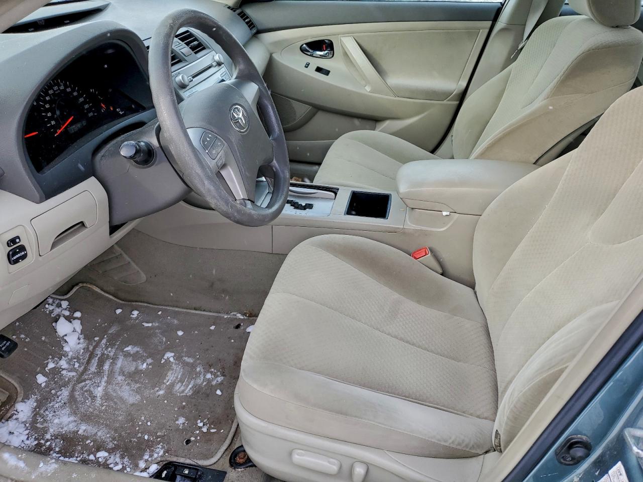 2009 TOYOTA CAMRY BASE photo 7