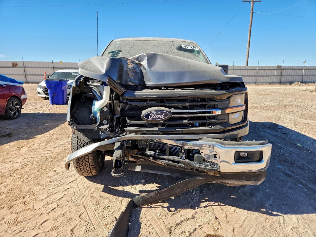 2025 FORD F150 XLT photo 13