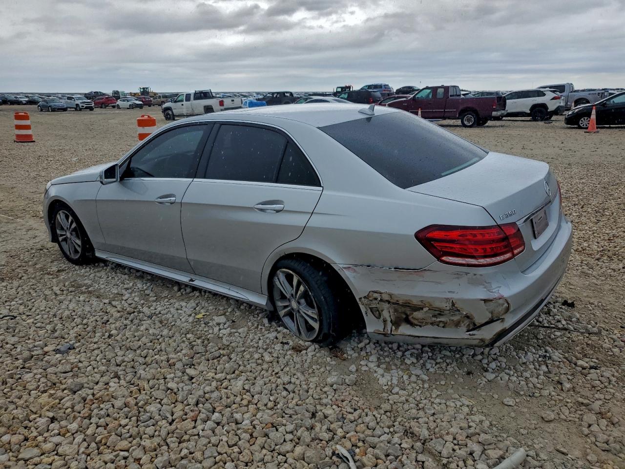 2016 MERCEDES-BENZ E 350 photo 2