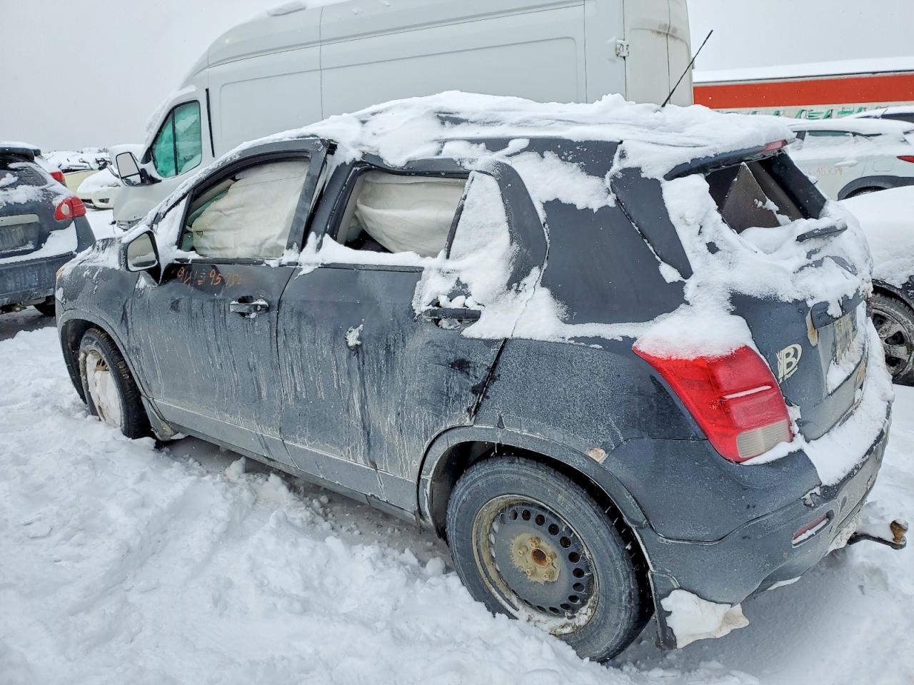 2015 CHEVROLET TRAX LS photo 3