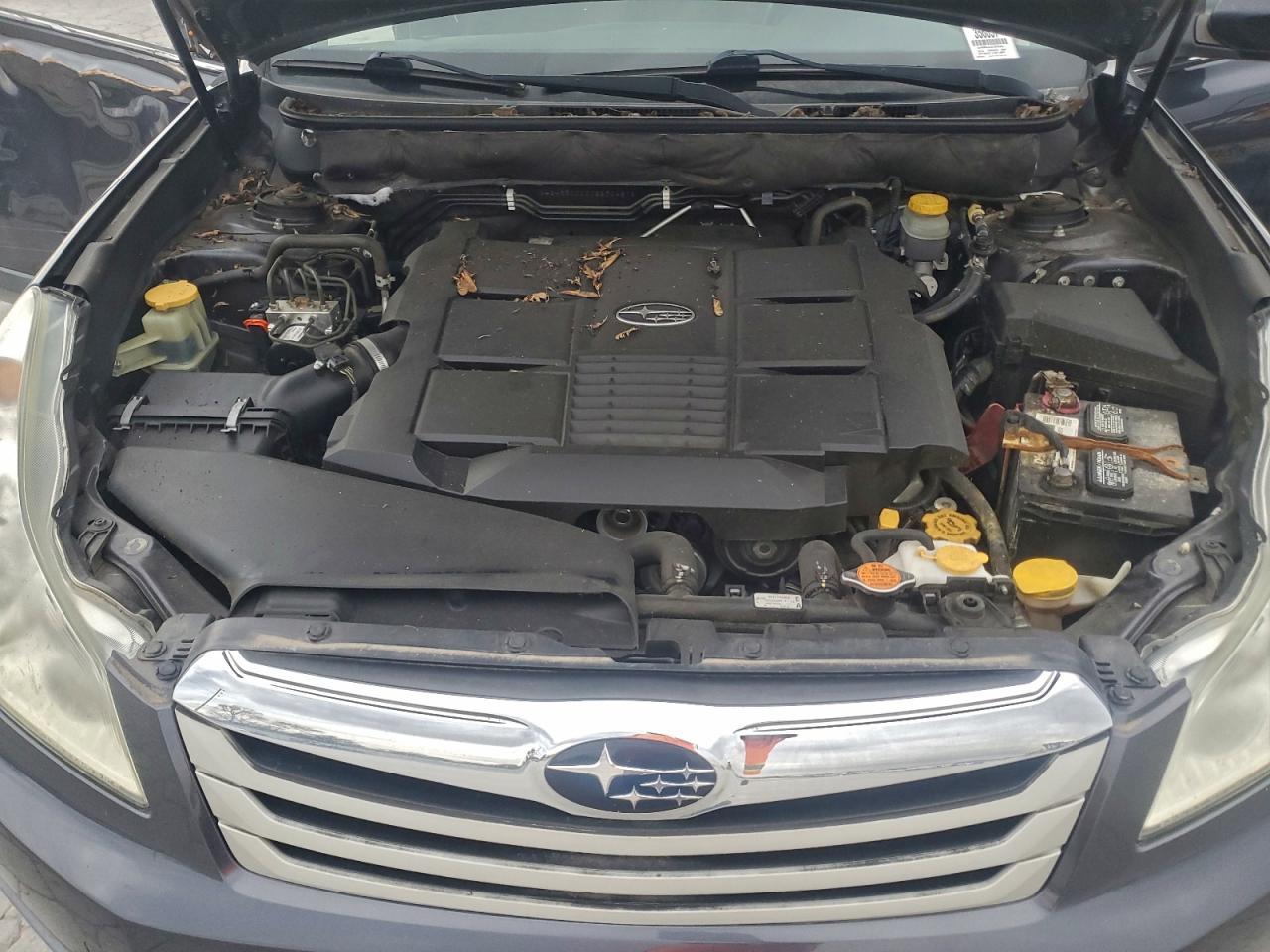 2012 SUBARU OUTBACK 3.6R LIMITED photo 11