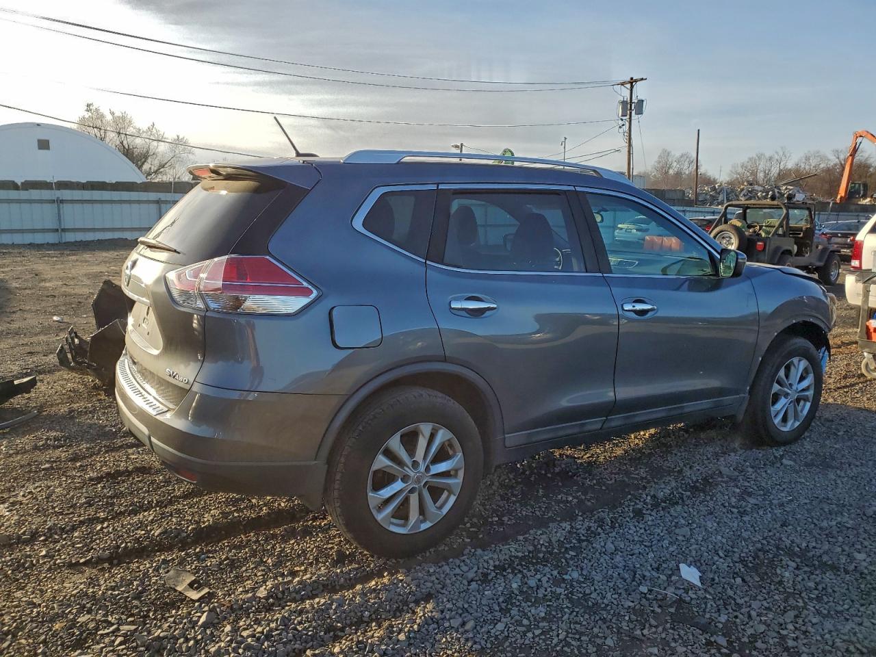 2016 NISSAN ROGUE S photo 5