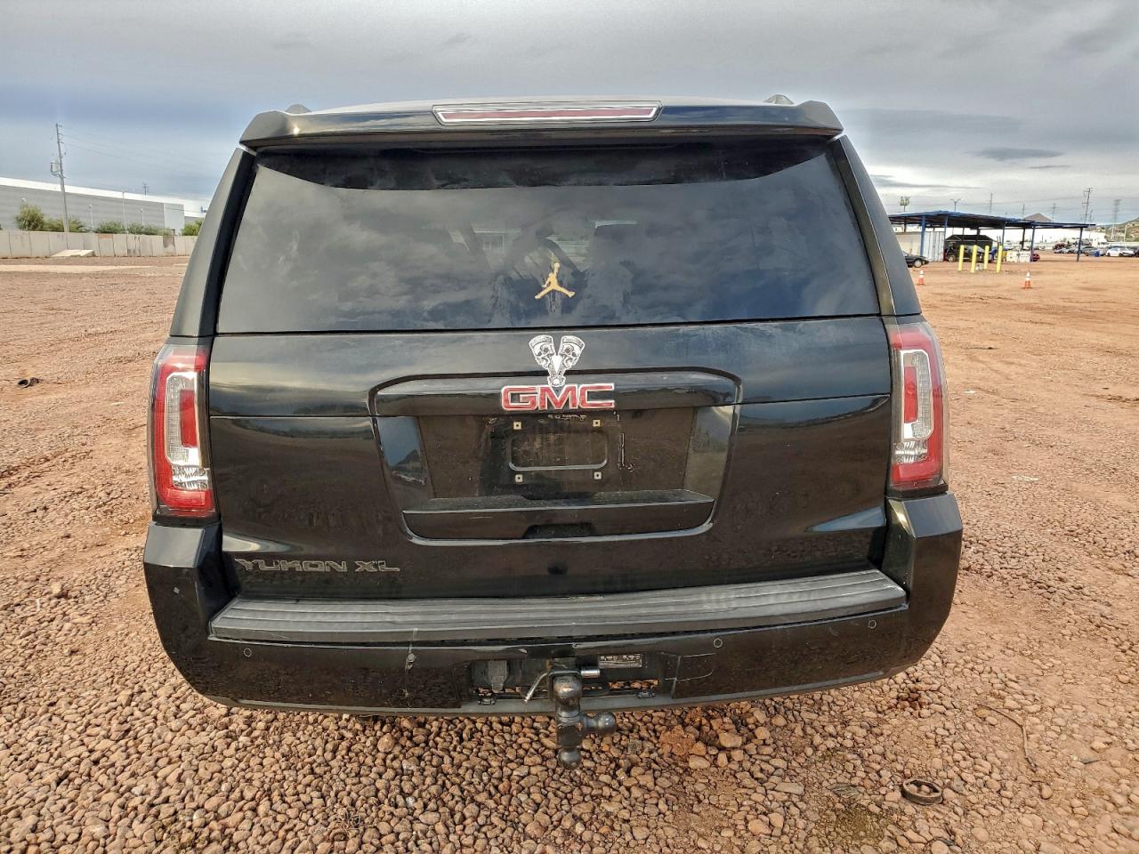 2015 GMC YUKON XL K1500 SLT photo 6