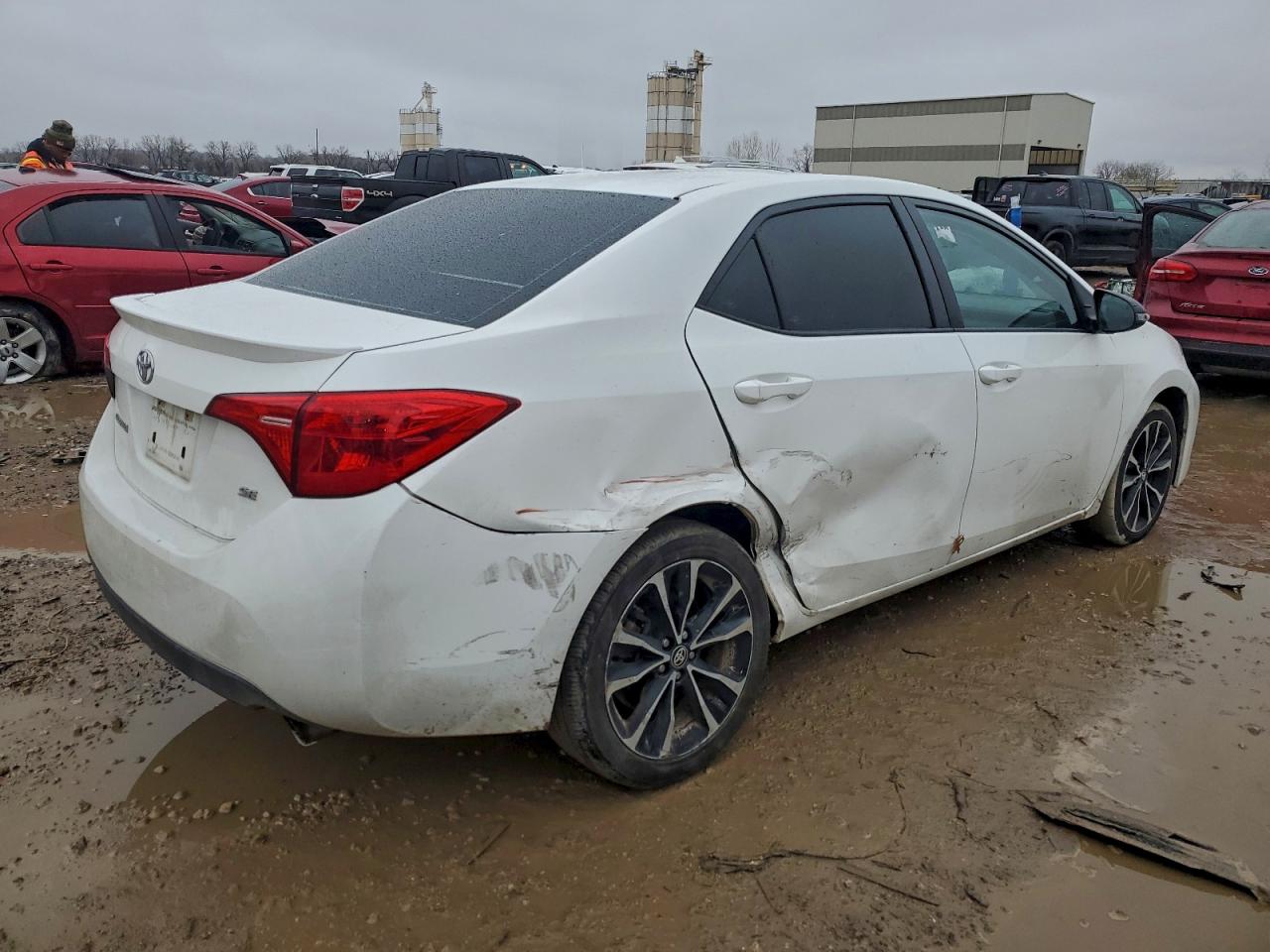 2019 TOYOTA COROLLA L photo 7