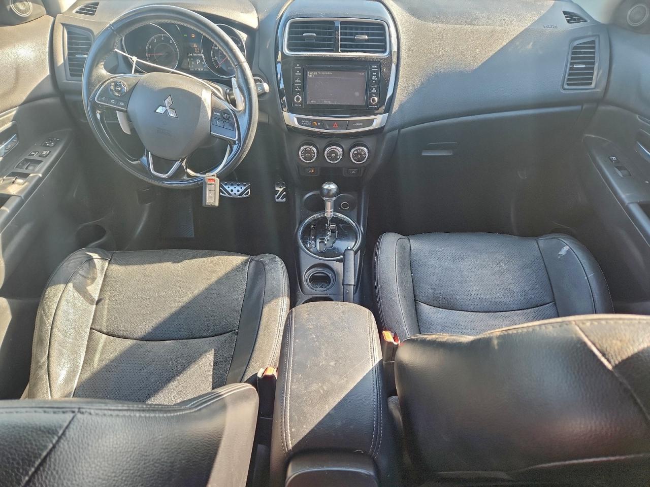 2017 MITSUBISHI OUTLANDER SPORT SEL photo 22