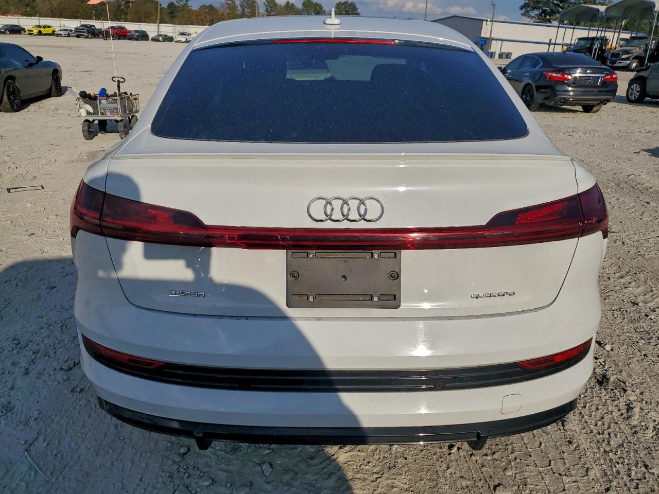 2022 AUDI E-TRON SPORTBACK PRESTIGE photo 6