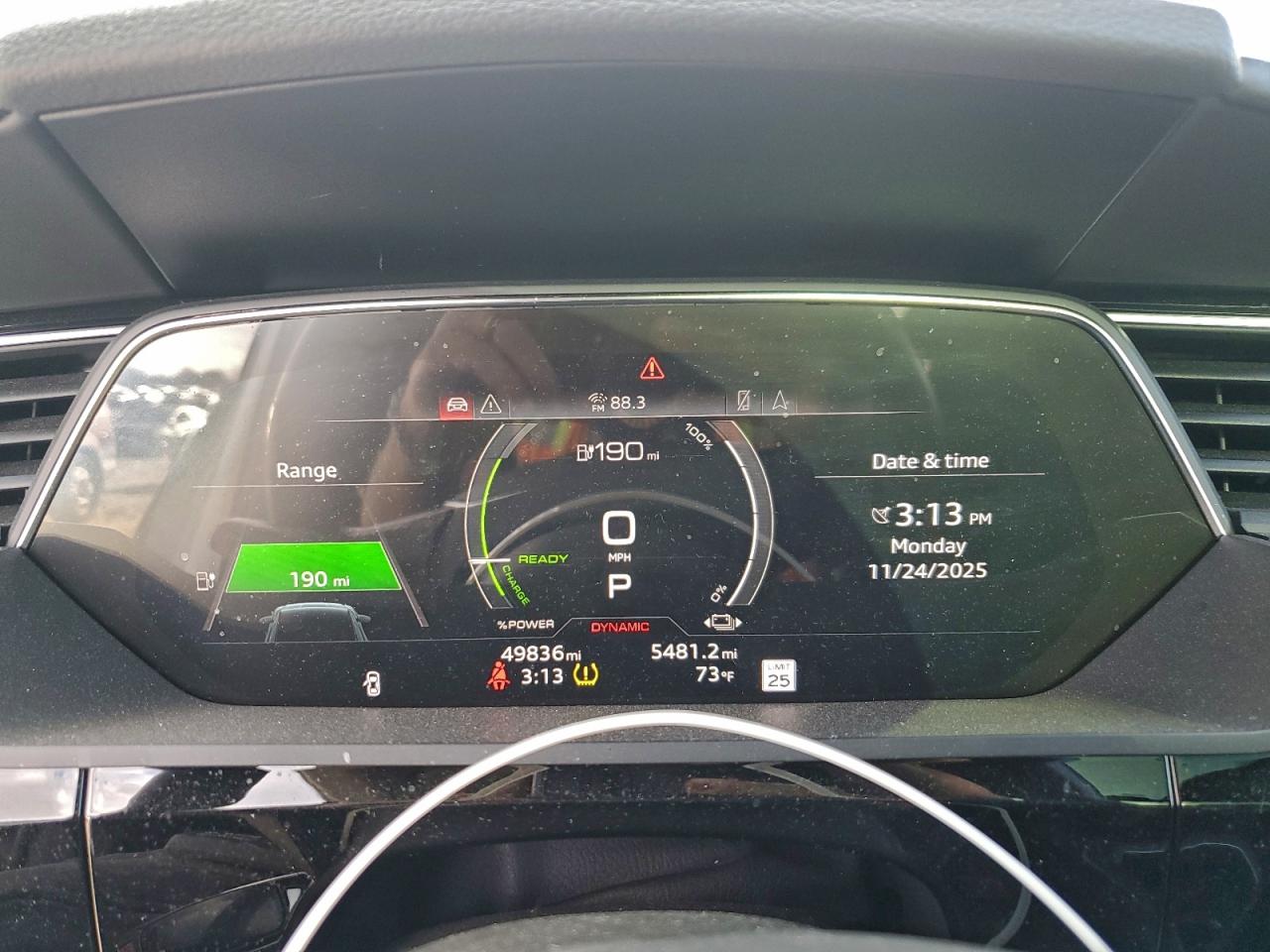 2022 AUDI E-TRON SPORTBACK PRESTIGE photo 9