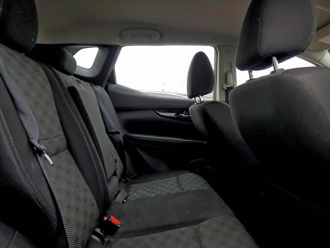 2019 NISSAN ROGUE SPORT S photo 10
