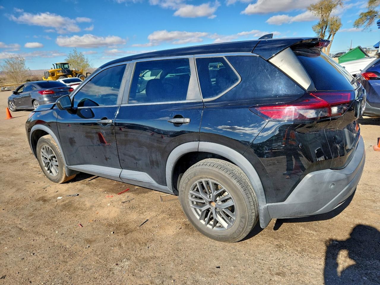 2021 NISSAN ROGUE S photo 3