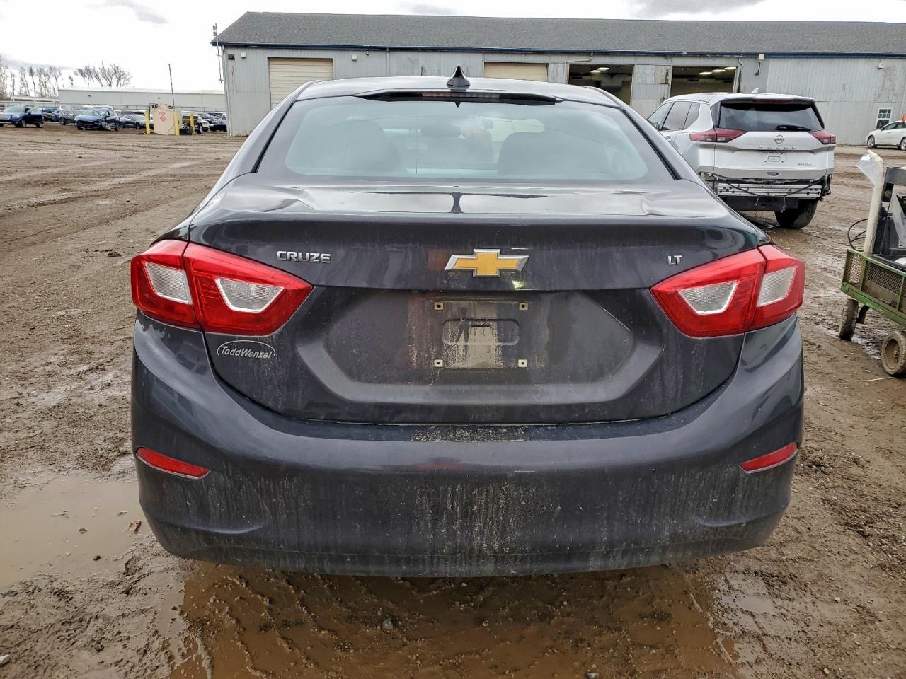2016 CHEVROLET CRUZE LT photo 11