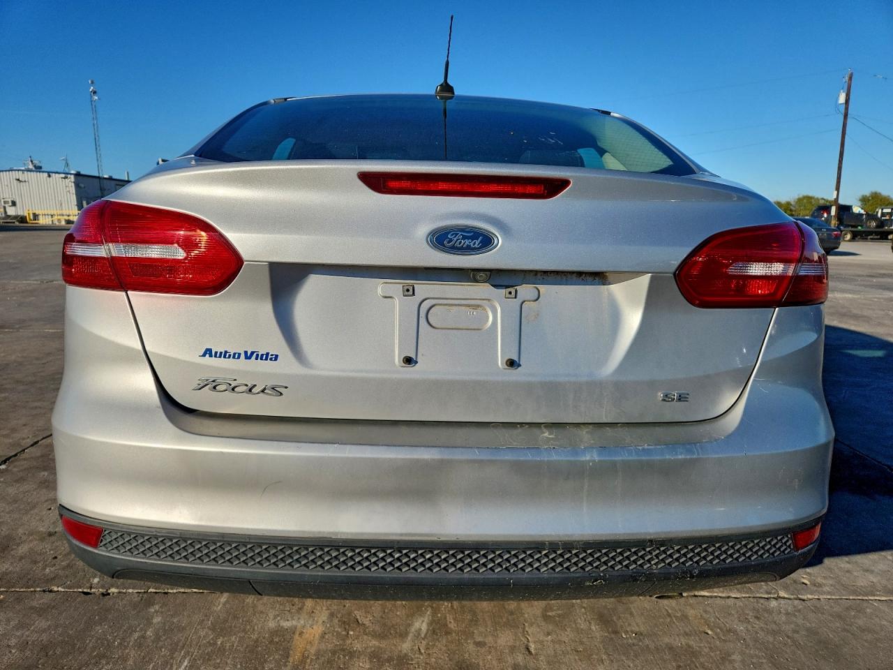 2018 FORD FOCUS SE photo 11