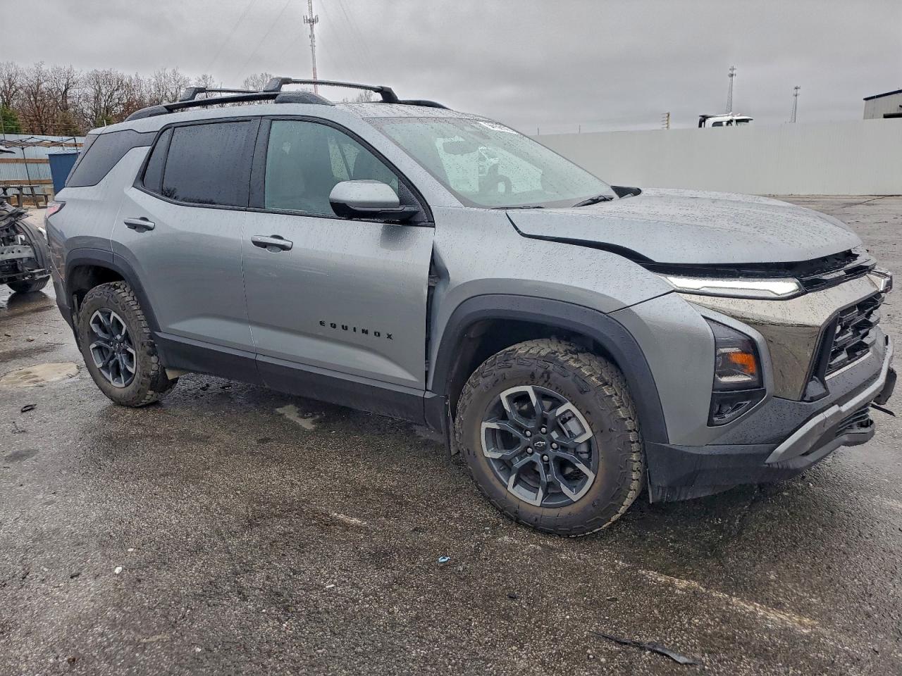 2026 CHEVROLET EQUINOX ACTIV photo 4