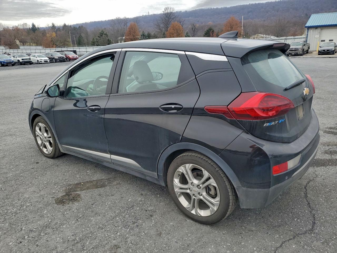 2018 CHEVROLET BOLT EV LT photo 3