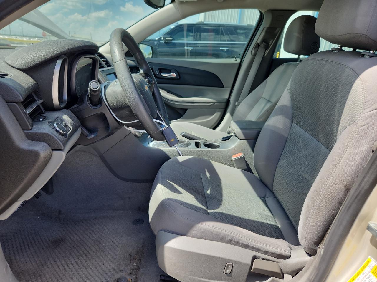 2014 CHEVROLET MALIBU LS photo 19