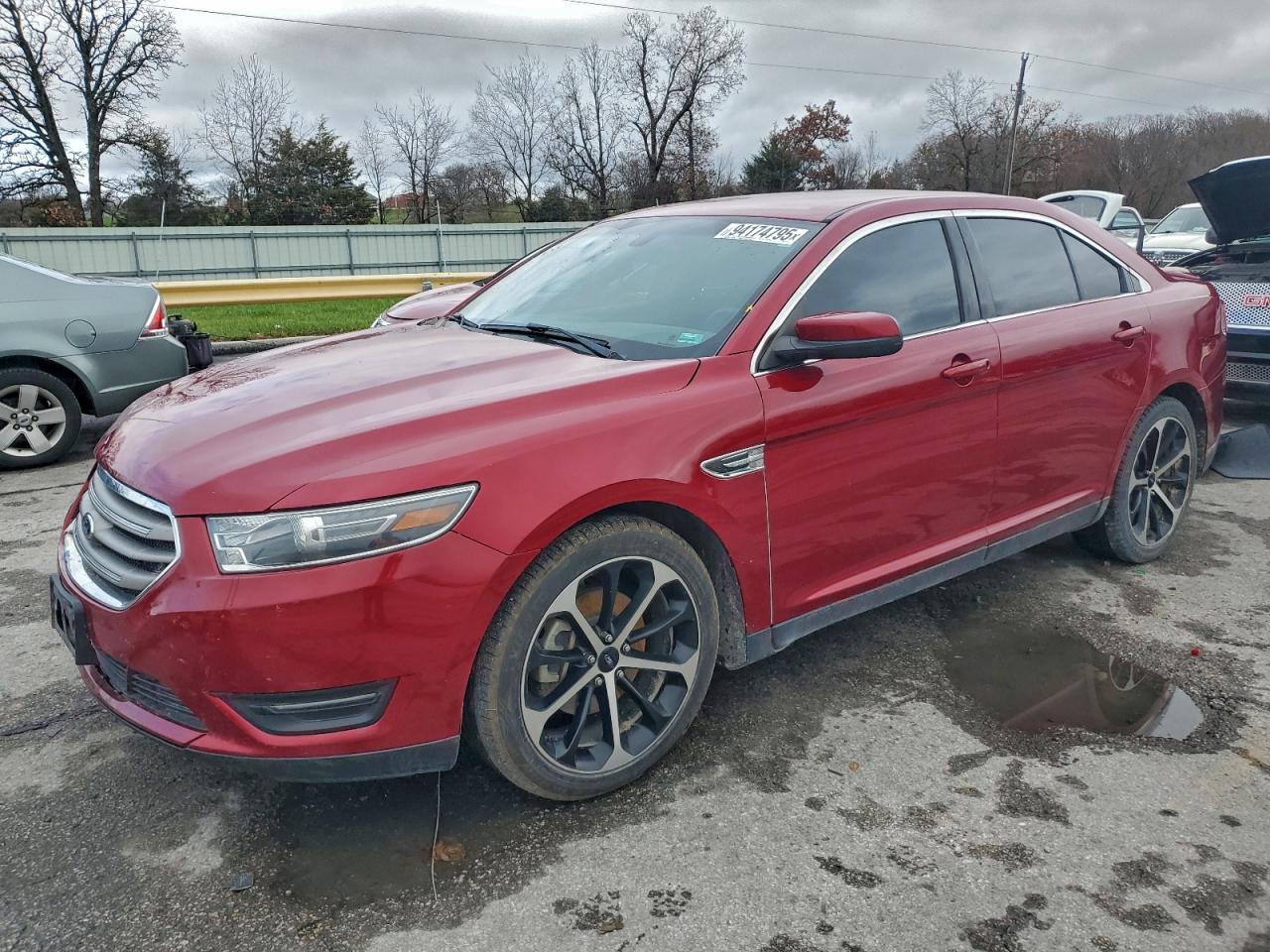 2016 FORD TAURUS