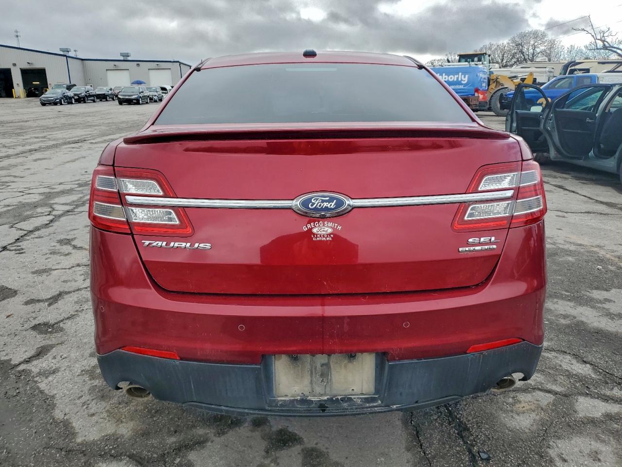2016 FORD TAURUS SEL photo 6