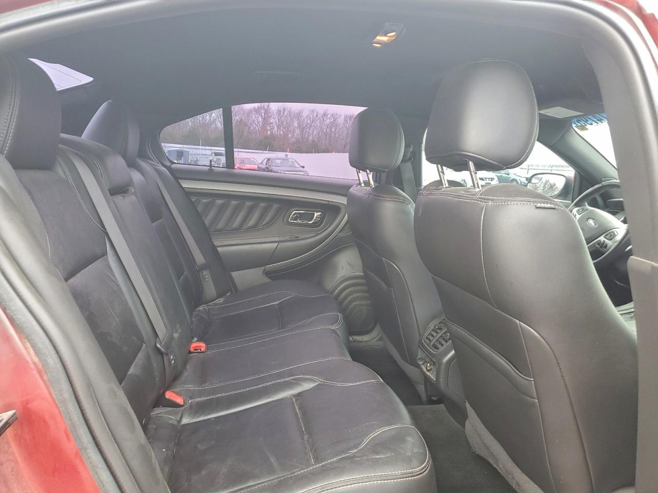 2016 FORD TAURUS SEL photo 10