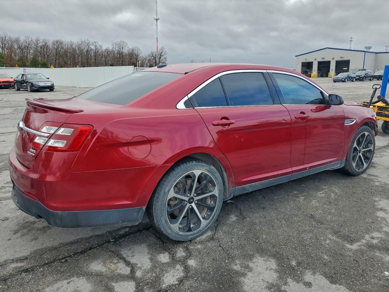 2016 FORD TAURUS SEL photo 3