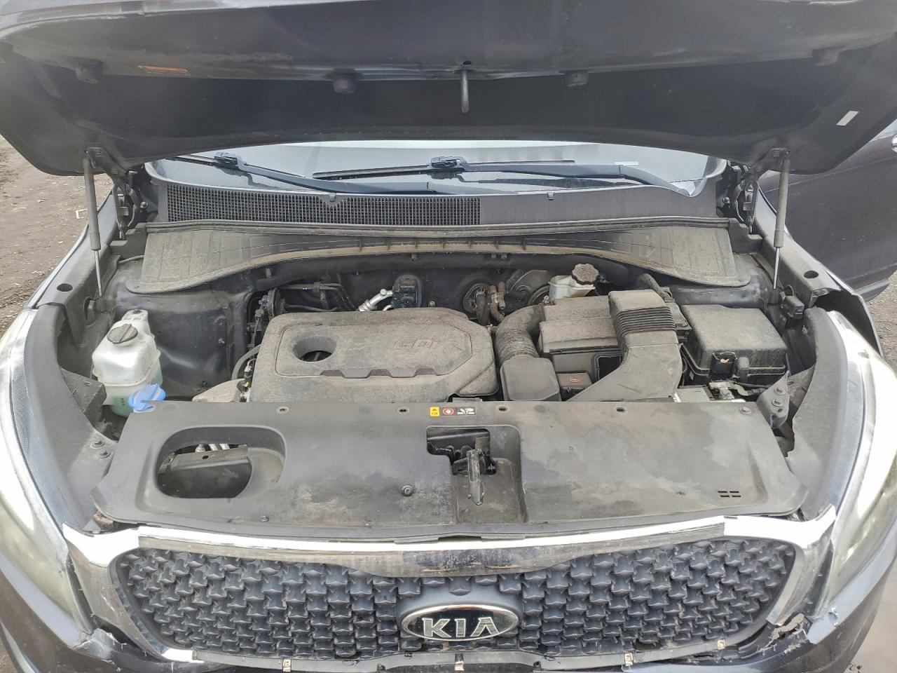 2016 KIA SORENTO LX photo 11