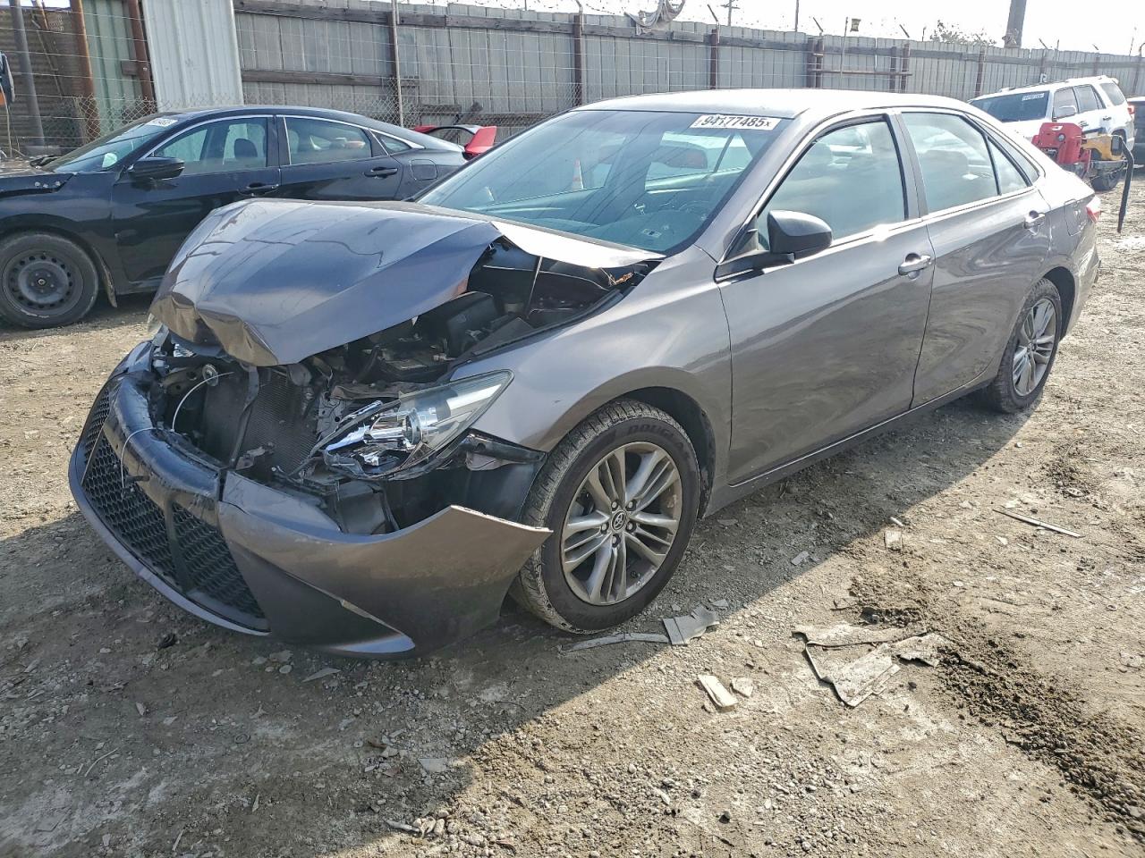 2016 TOYOTA CAMRY